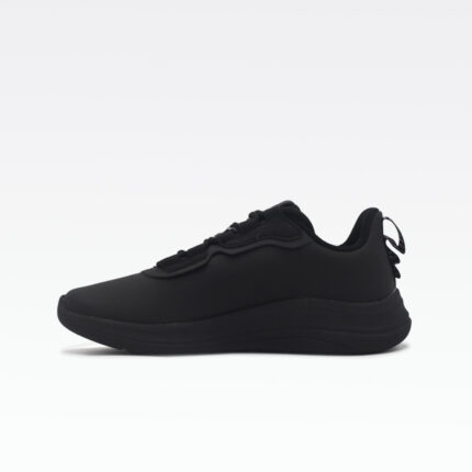 E13817e All Black(1)