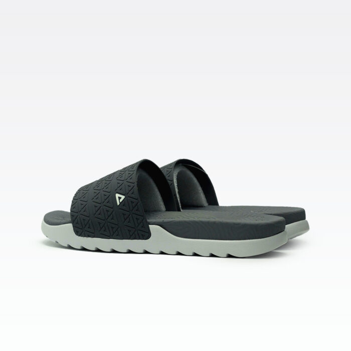 ⁦Peak Taichi Slippers Mid Grey/Lt.Grey⁩ - الصورة ⁦4⁩