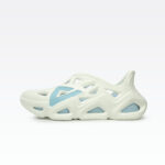 Peak Taichi Sandals Beige/Ice Blue – Image 3