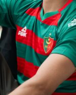 Peak Maillot MCA Adult Vert et Rouge – Image 3
