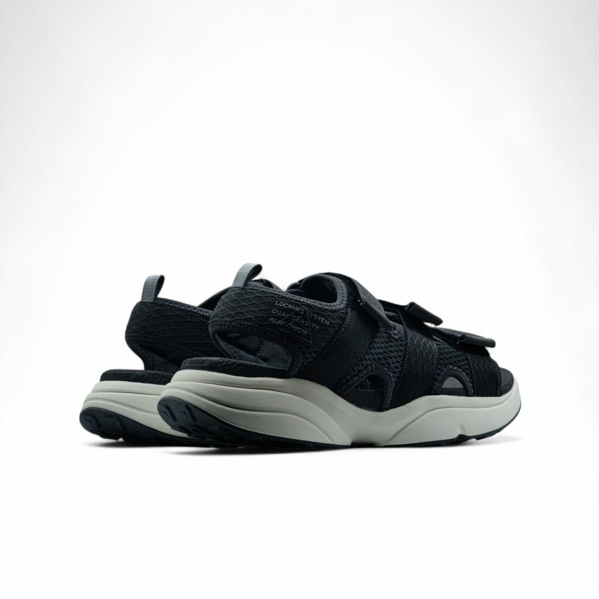 ET59091L-9DK6 (1) Peak Taichi Sandals Magnetic Grey/Milky Whit - الصورة 1