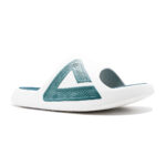 Peak Taichi Taichi Slippers Milky White/Dark Green – Image 3