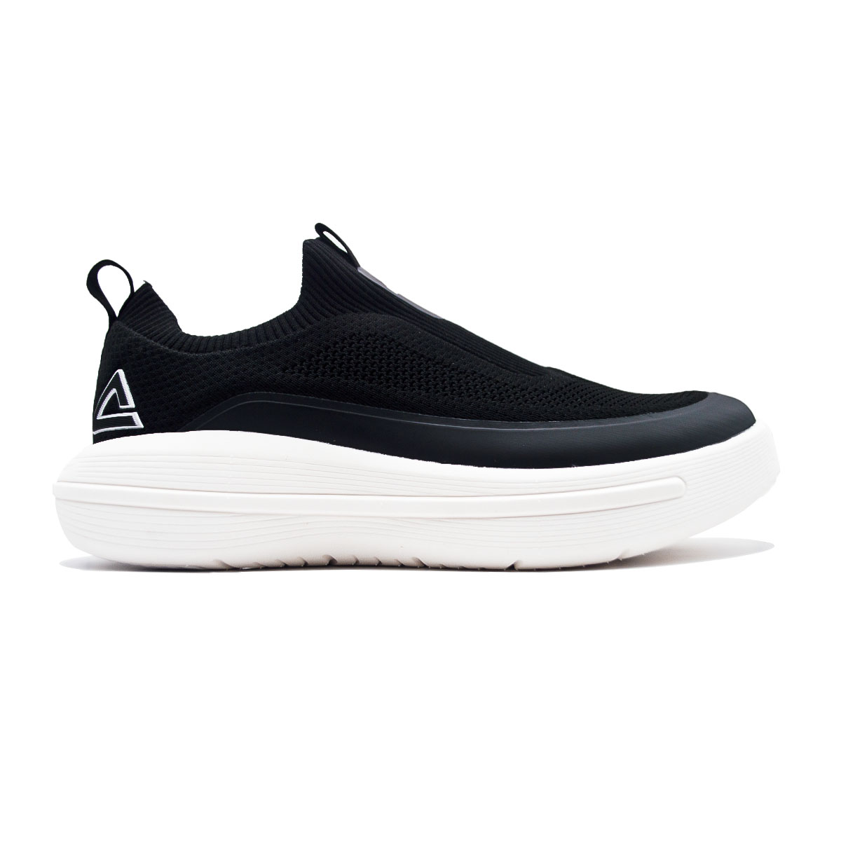 E39251H-2010-1 Peak Sports Shoes Black/White – Image 1