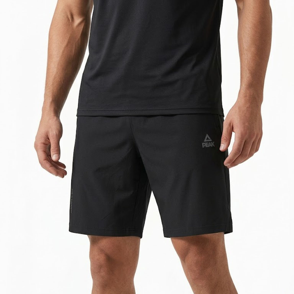 FW3252121-0020-1 Peak Woven Short Black – Image 1