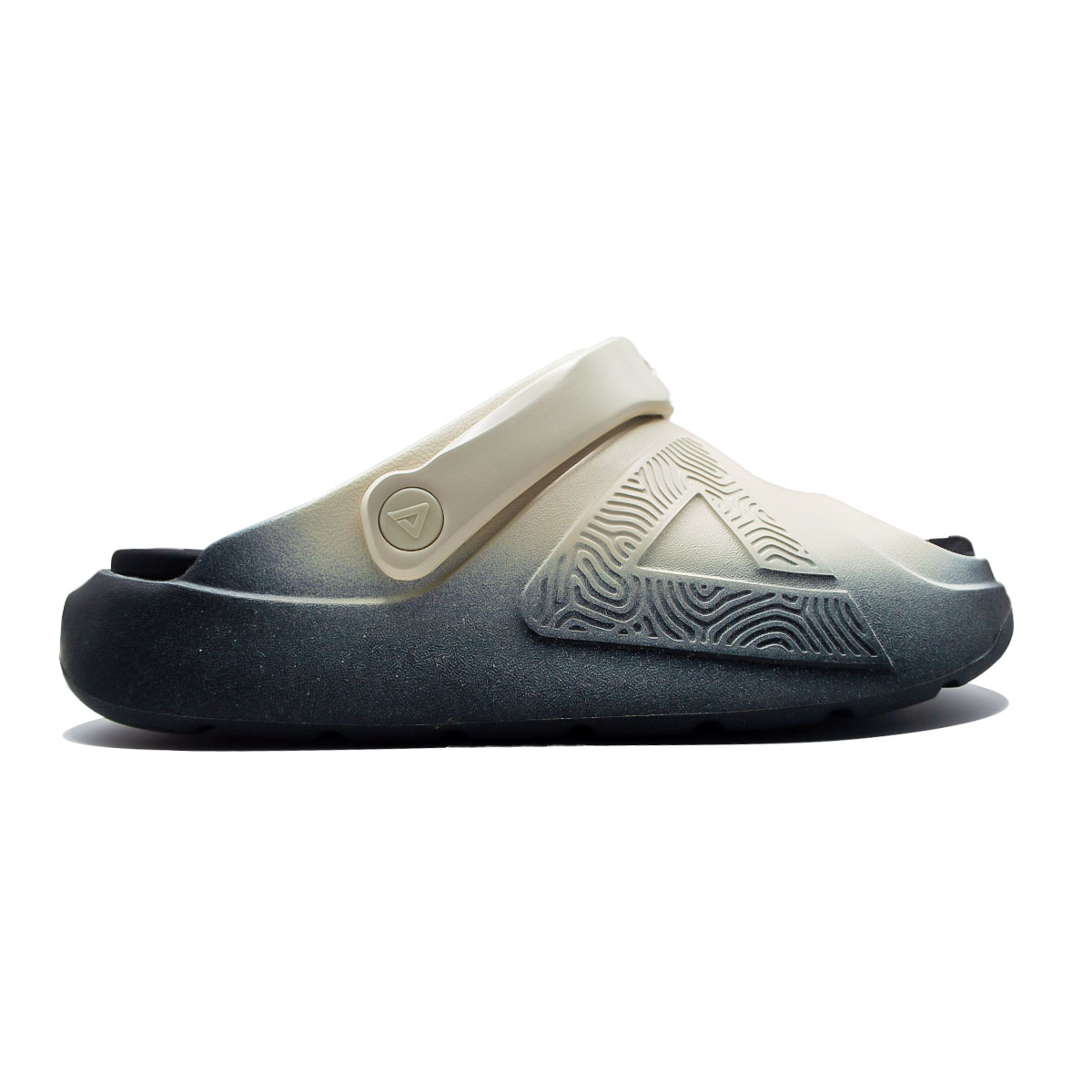EXT52557L-D348-1 Peak Taichi SANDALS LATTE – Image 1